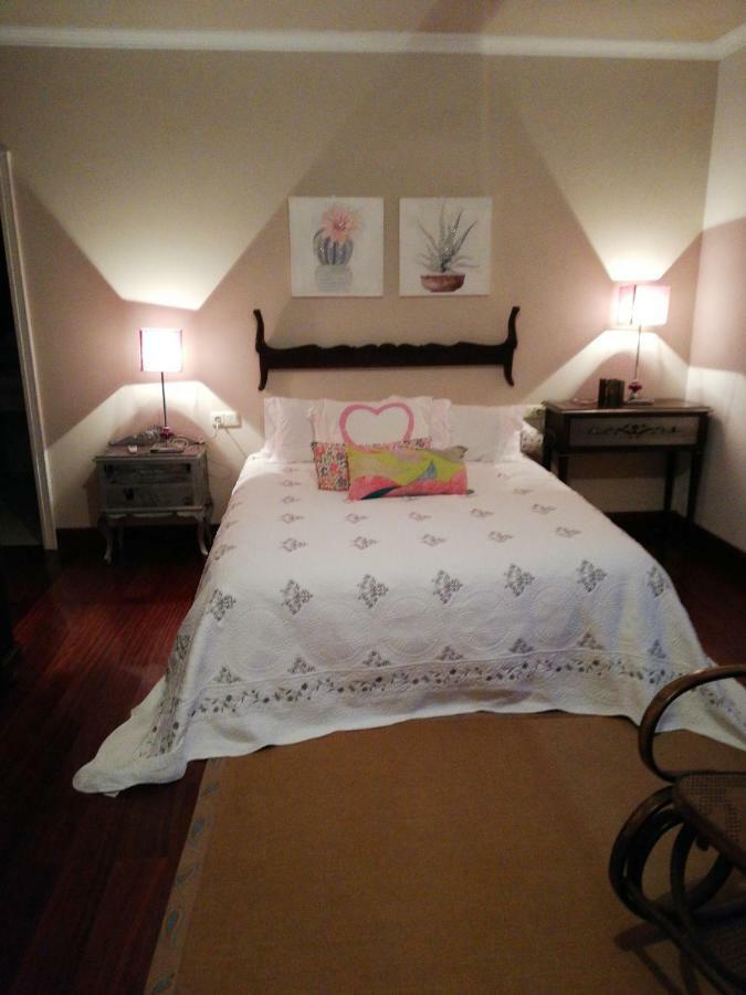 Villa Las Camelias บียานูเอบา เด อาโรซา ห้อง รูปภาพ